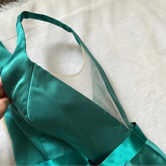 Ashley & Justin Bridesmaids Emerald Green Satin Formal Ball Gown Size 6 NWT Lace - Picture 6 of 15